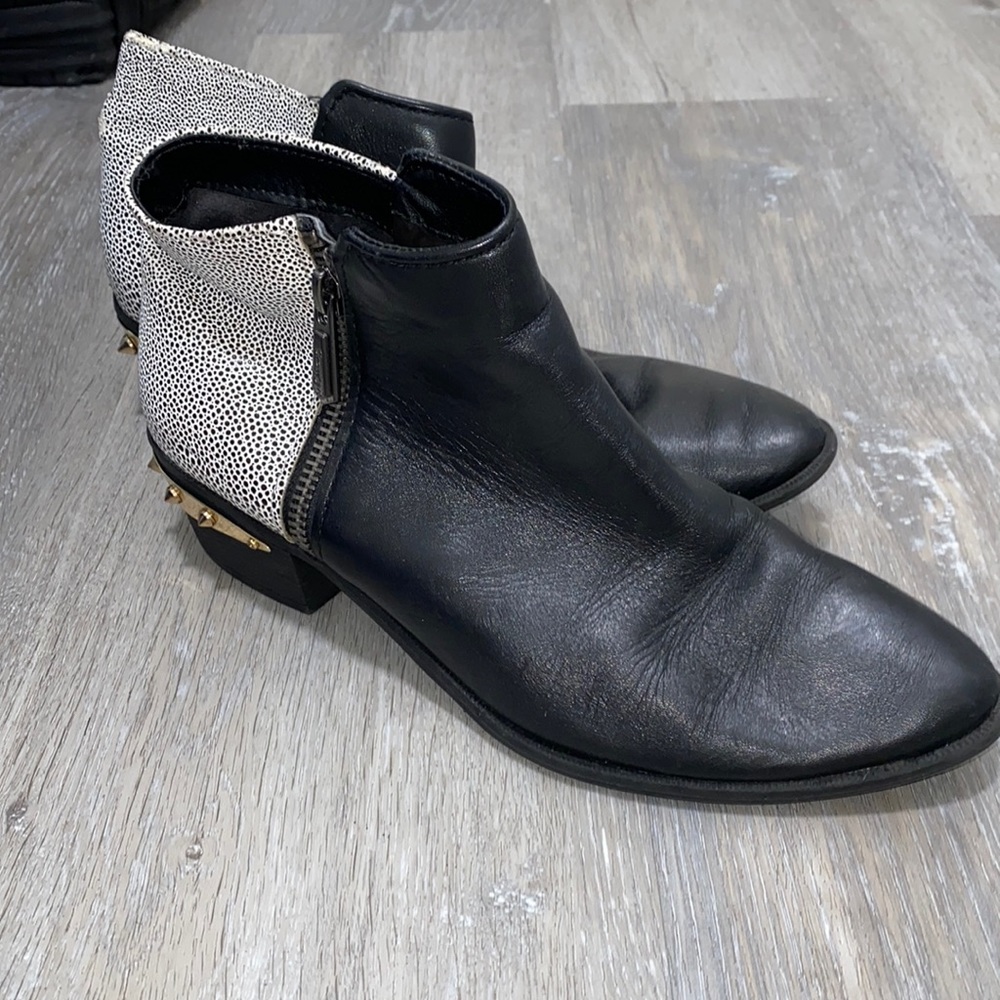 Circus by Sam Edelman Booties